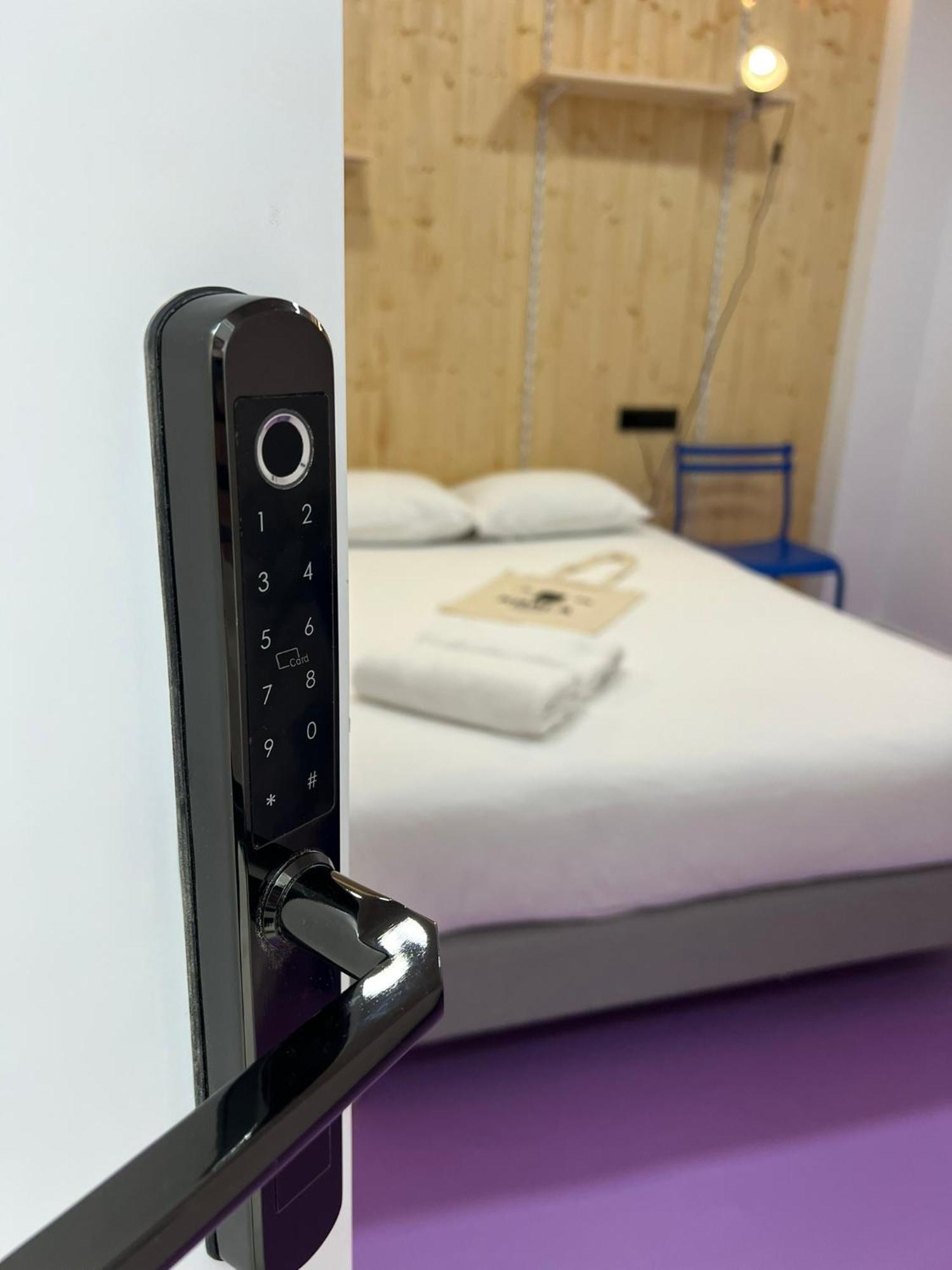 Koala Hostel Mercado Alicante Eksteriør bilde